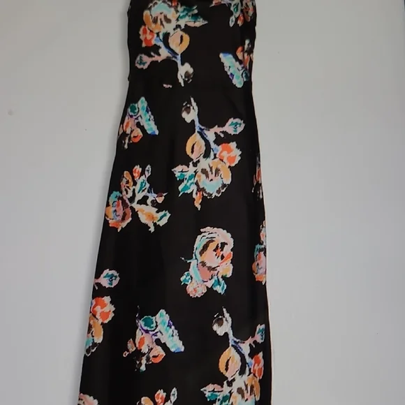Vince Black Floral Midi Dress - Picture 1 of 4